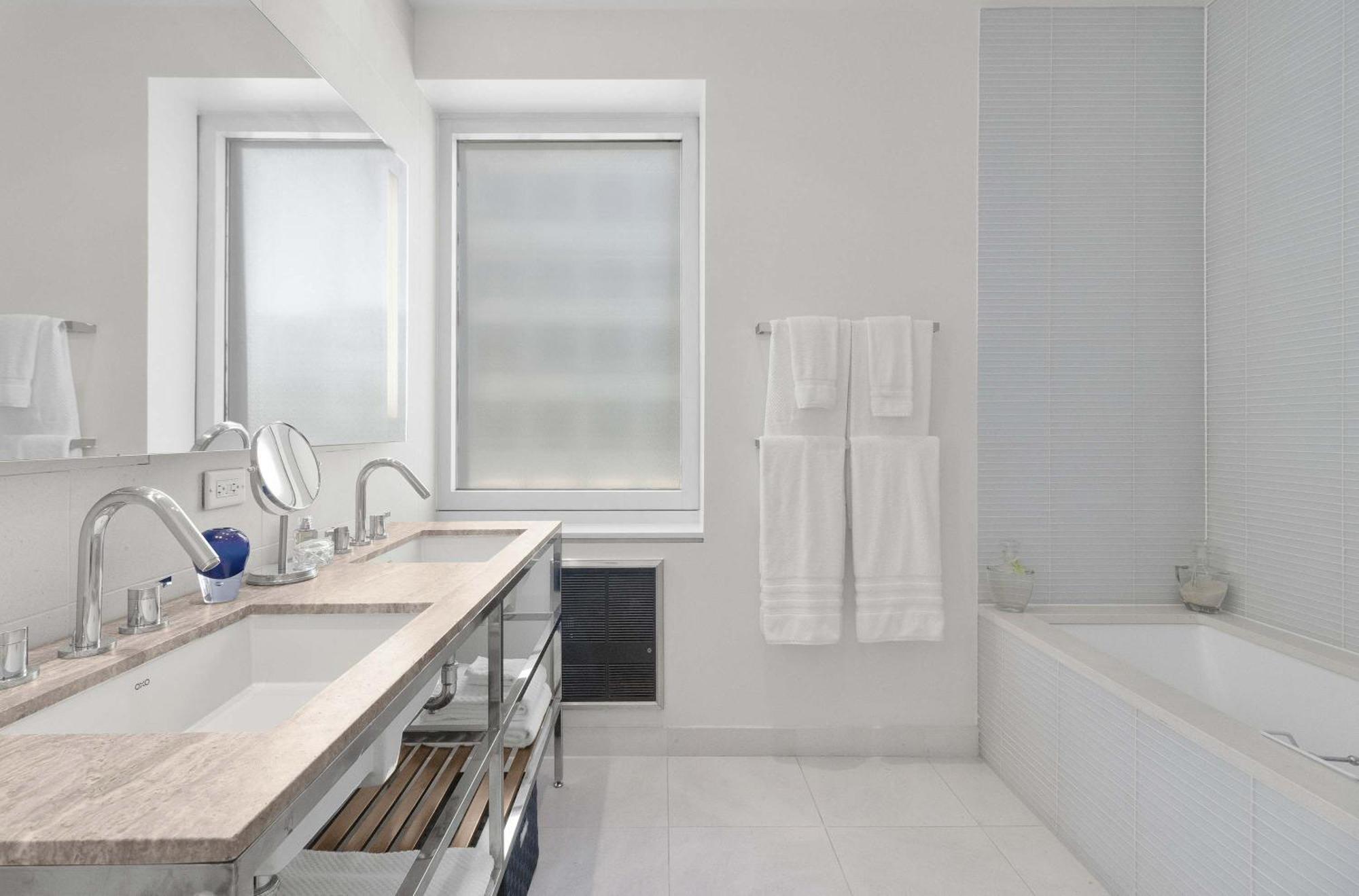 Heart Of Midtown West, Parking, Gym, Wd, Ac, Security Apartamento